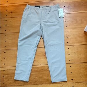 Lululemon Athletica Men's Light Gray Chinos